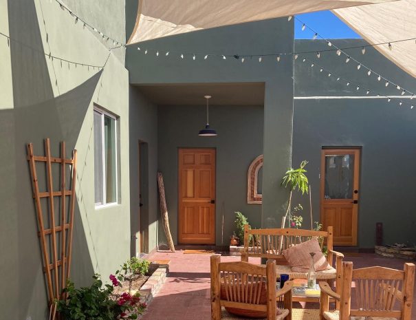 9A19B5D2-DC3D-4A17-8A7A-CD04F09469F4-2